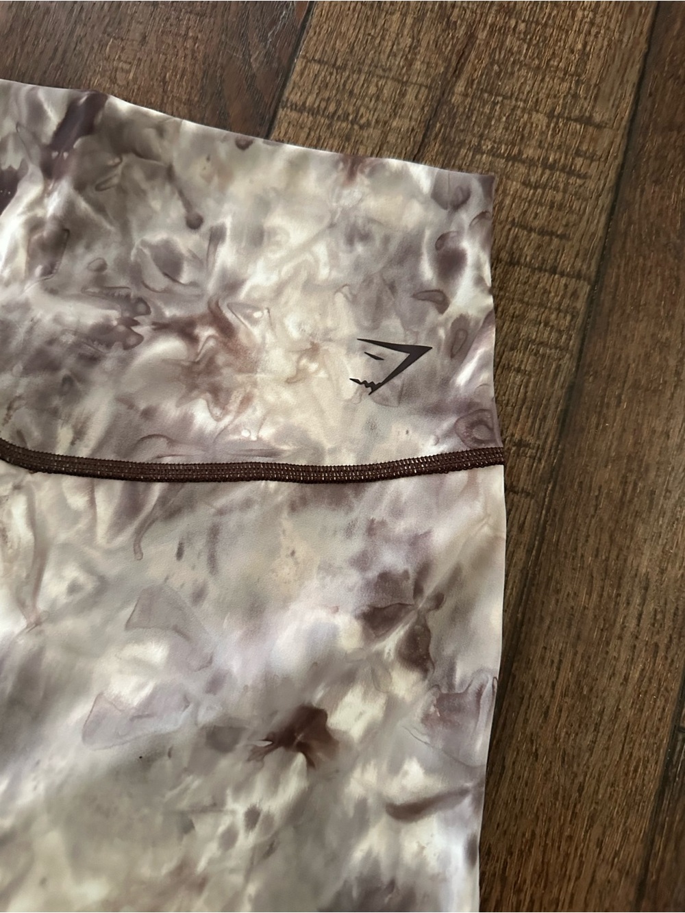 Gymshark Neutral Taupe Tie-Dye Leggings - Gymshark - Picture 3 of 5